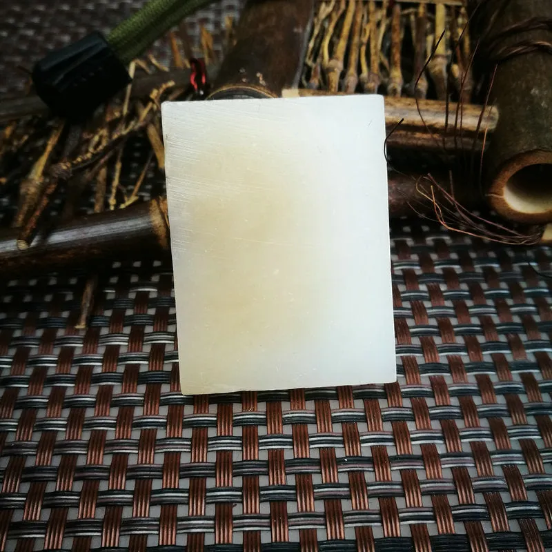Natural Kunlun Jade Rough Nephrite Raw (37g, 4.7X3.5X0.8cm)