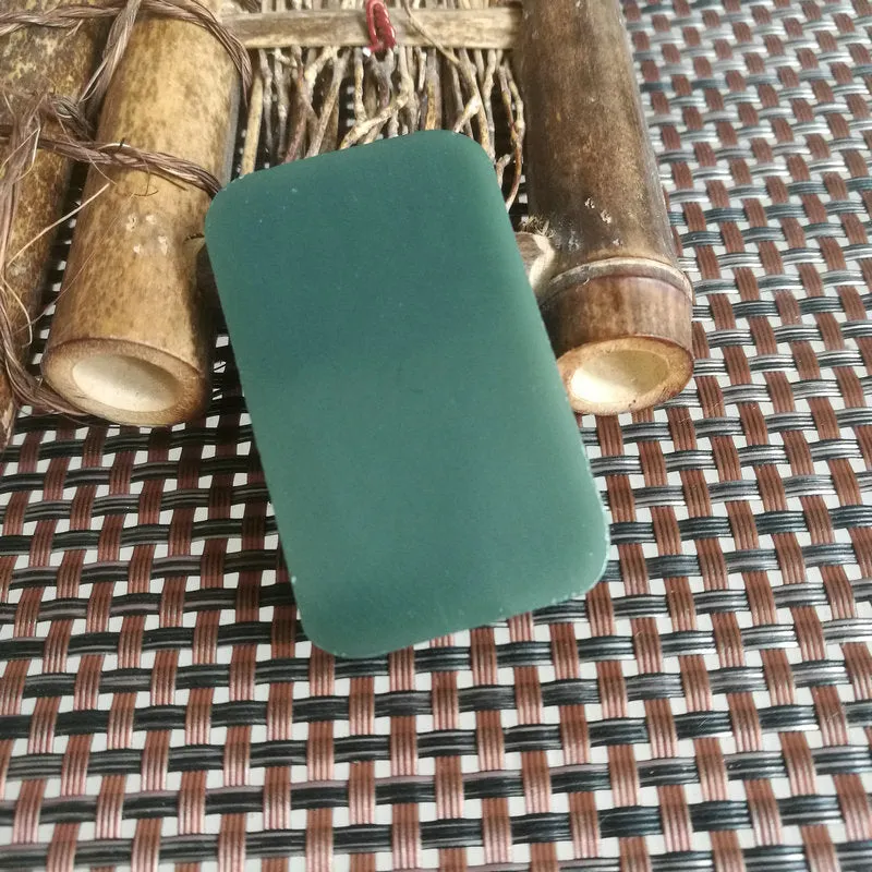 Natural Kunlun Jade Rough Nephrite Raw (37g, 5X3X0.8cm)