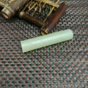 Natural Kunlun Jade Rough Nephrite Raw (41g,7.2X1.6cm)