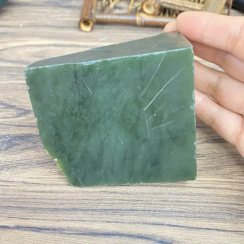 Natural Kunlun Jade Rough Nephrite Raw (441g,7.2X8.0X5.4cm)