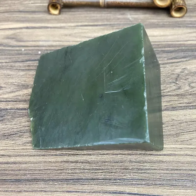 Natural Kunlun Jade Rough Nephrite Raw (441g,7.2X8.0X5.4cm)