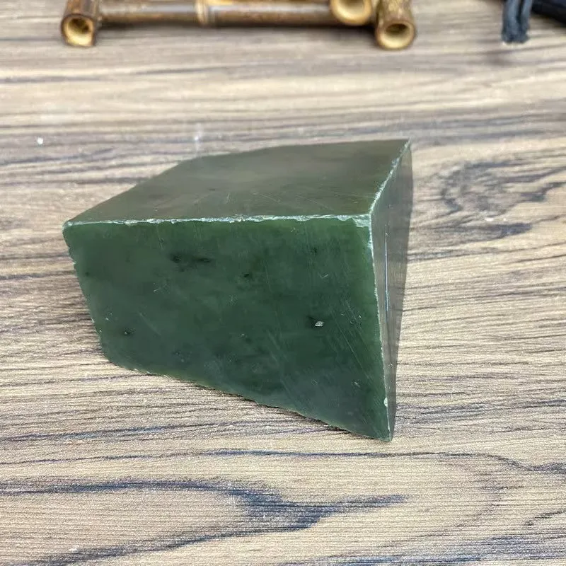 Natural Kunlun Jade Rough Nephrite Raw (441g,7.2X8.0X5.4cm)