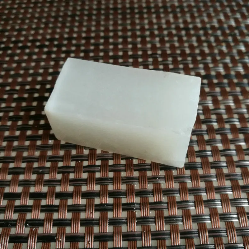 Natural Kunlun Jade Rough Nephrite Raw (49g, 4.3X2X1.8cm)