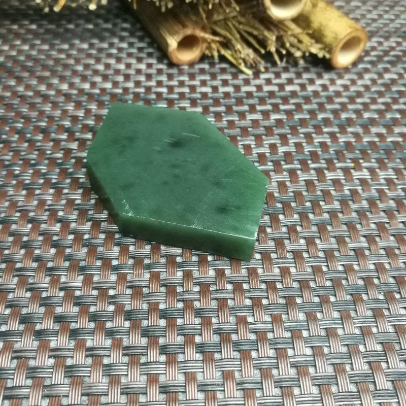 Natural Kunlun Jade Rough Nephrite Raw (60g,6.3X4X1.5cm)