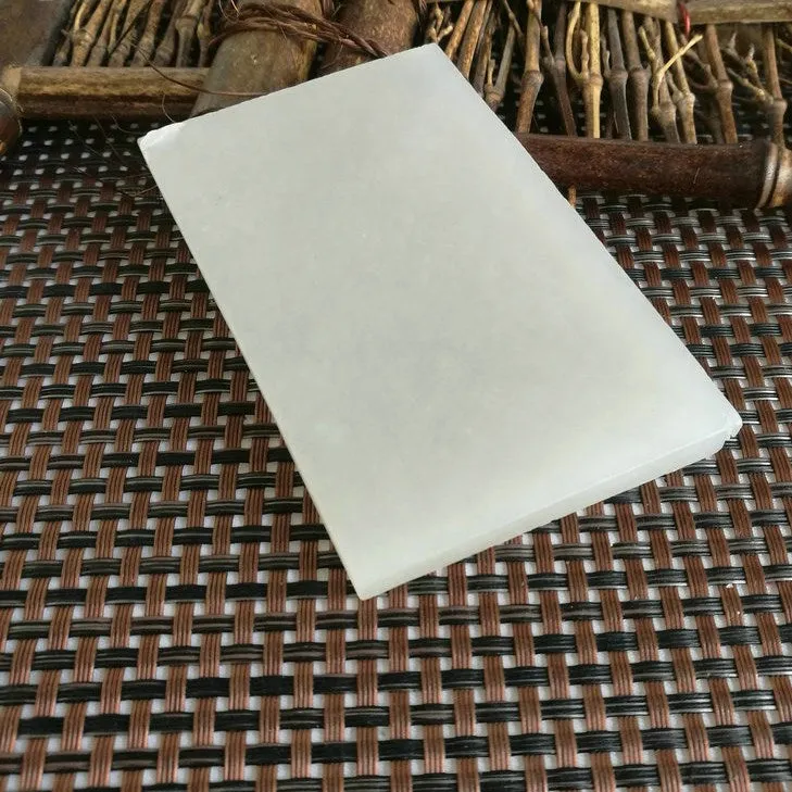 Natural Kunlun Jade Rough Nephrite Raw (81g,8.3X5.4X0.8cm)