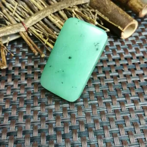 Natural Siberian Jade Rough Nephrite Raw (30g,4.2X2.5X1.2cm)