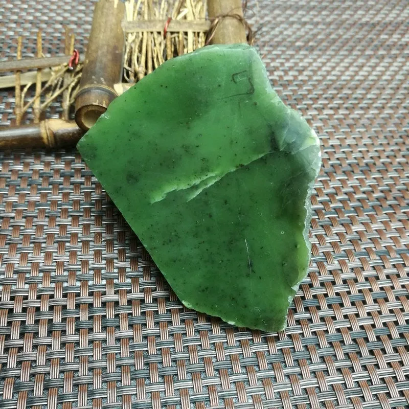 Natural Siberian Jade Rough Nephrite Raw (341g,8.8X6.6X3.5cm)