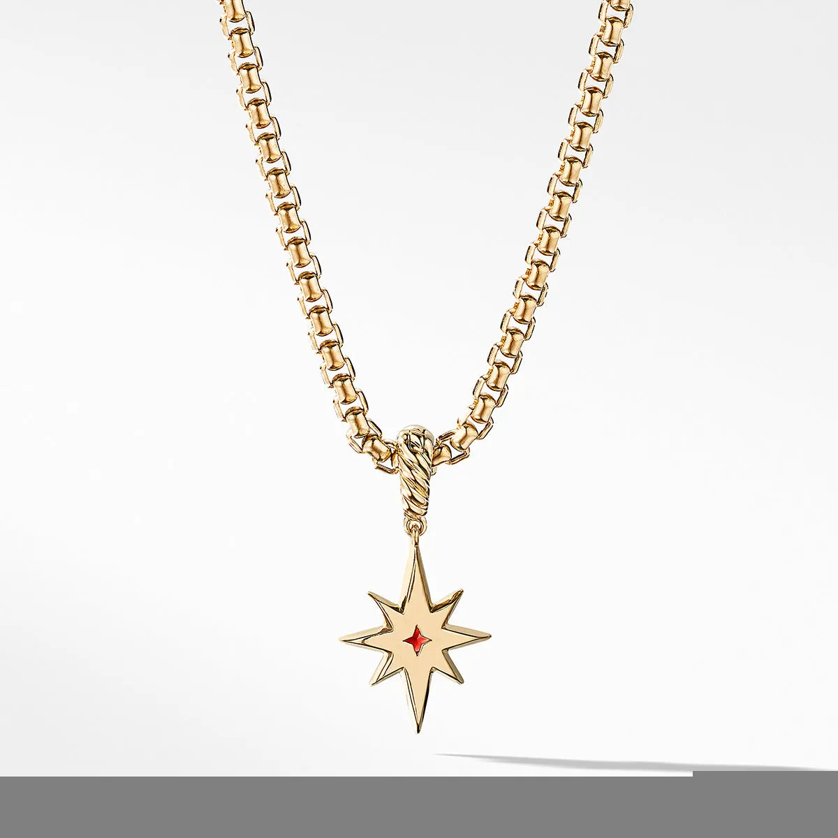 North Star Birthstone Amulet in 18K Yellow Gold with Garnet