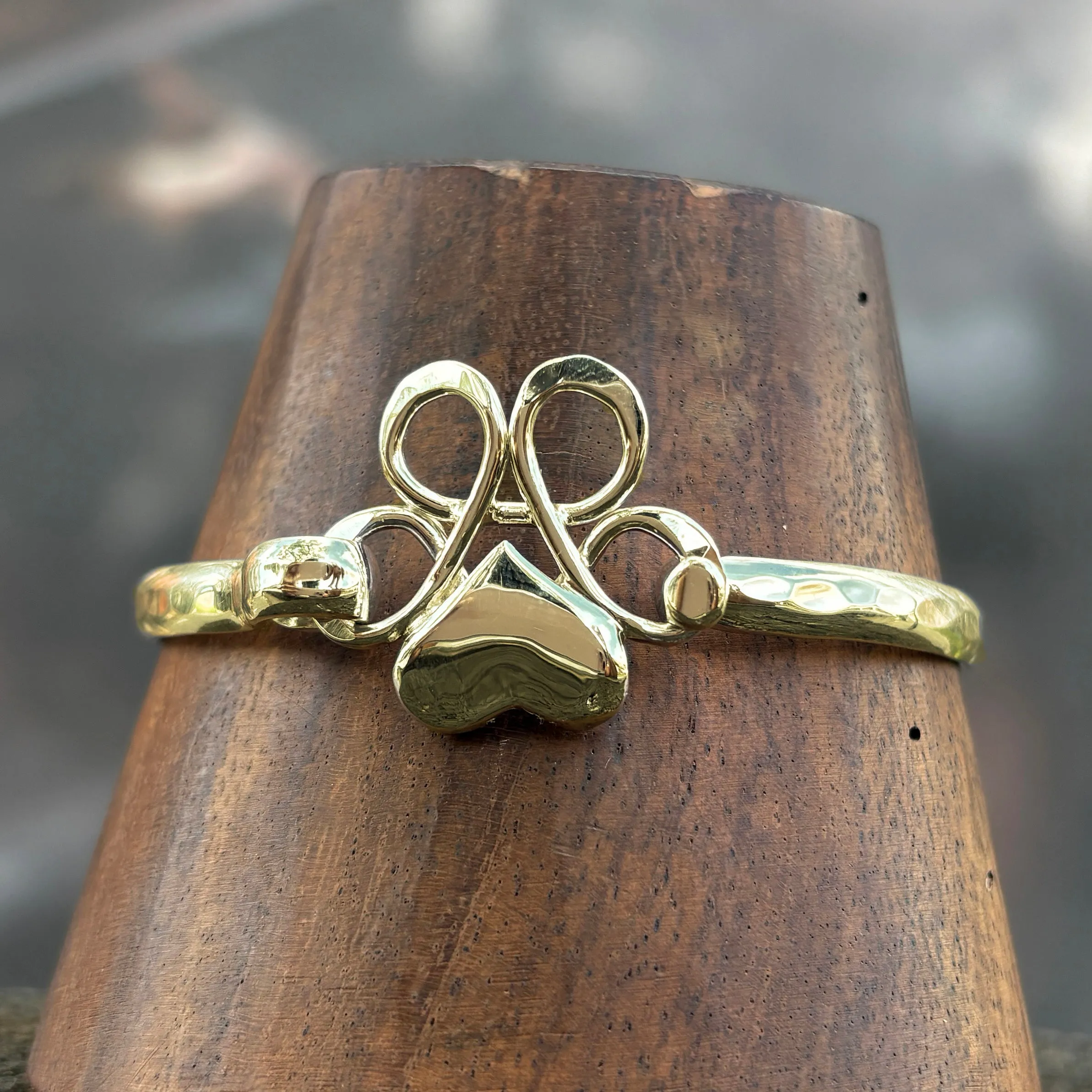 Paws for Life 5mm Latching Bracelet