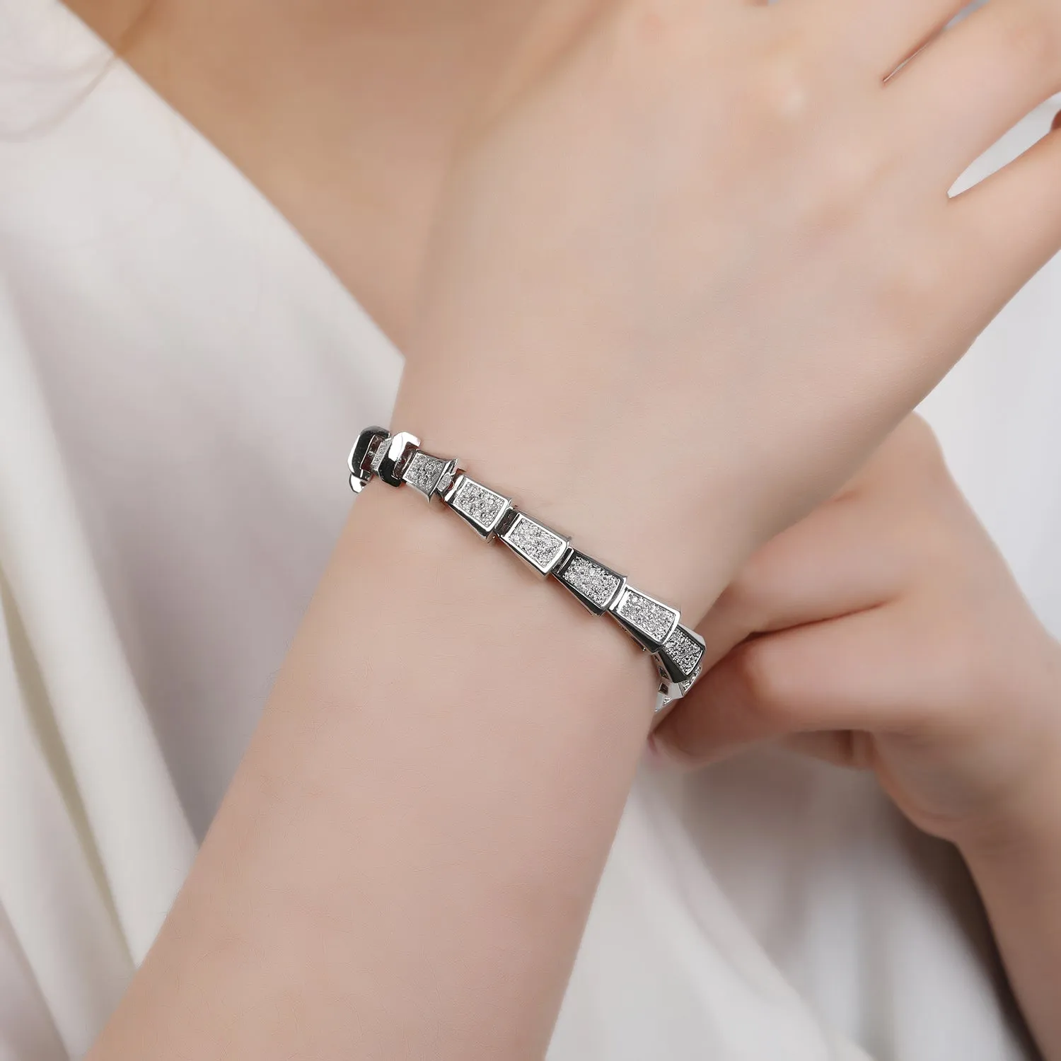 Pretty 5A Cubic Zirconia Silver Bracelet Chains for Women CK10146