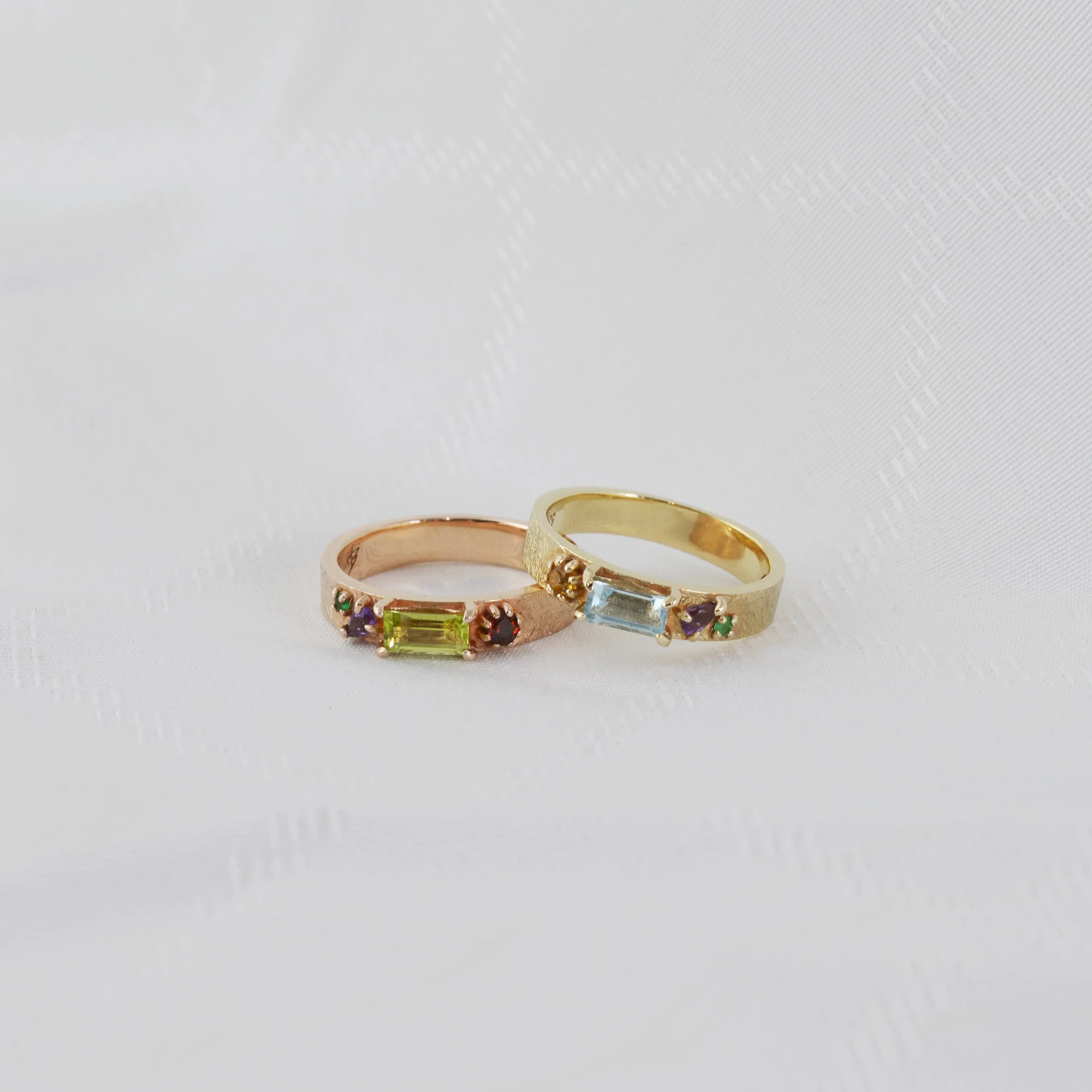 Throne Ring - 14K/ 18K Gold