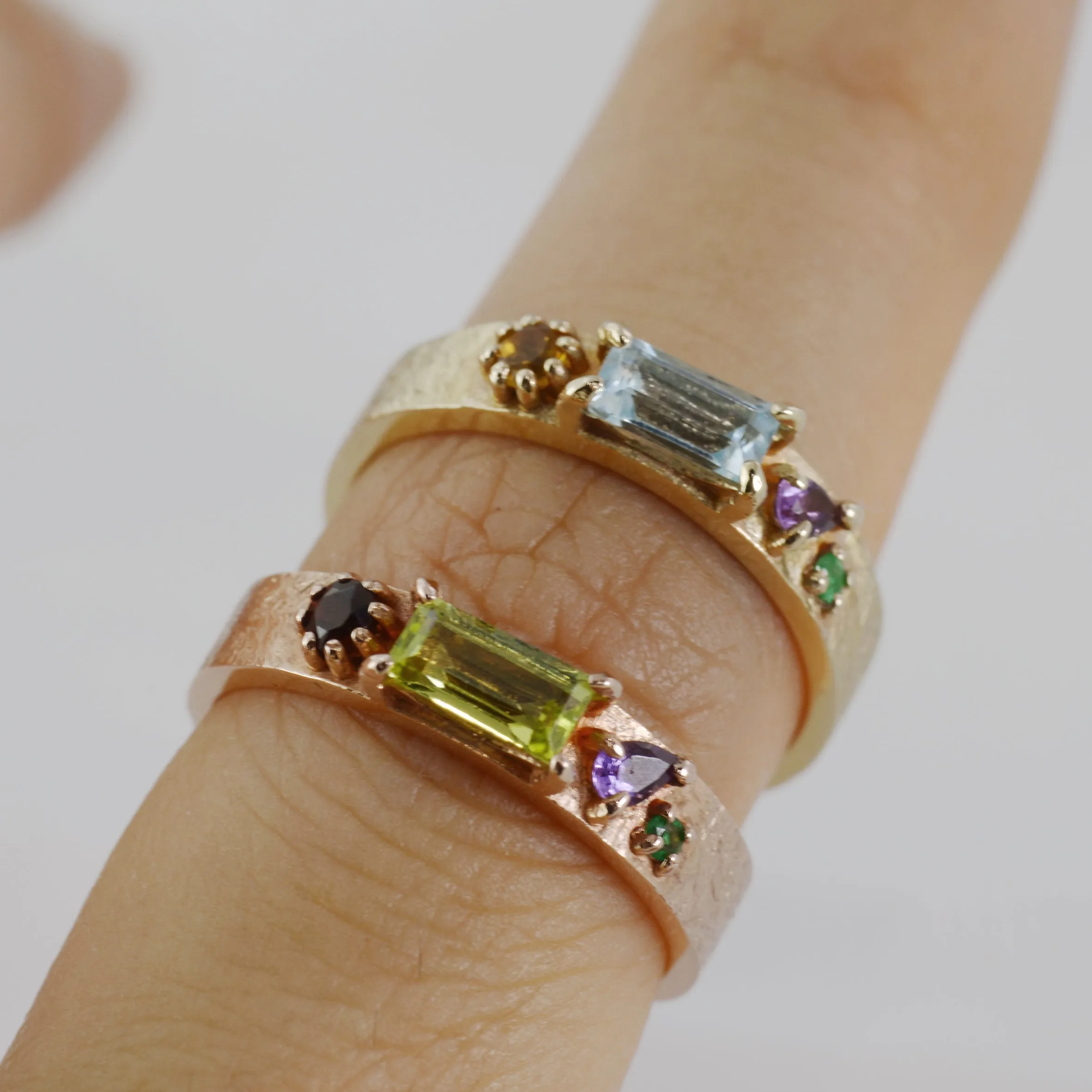Throne Ring - 14K/ 18K Gold