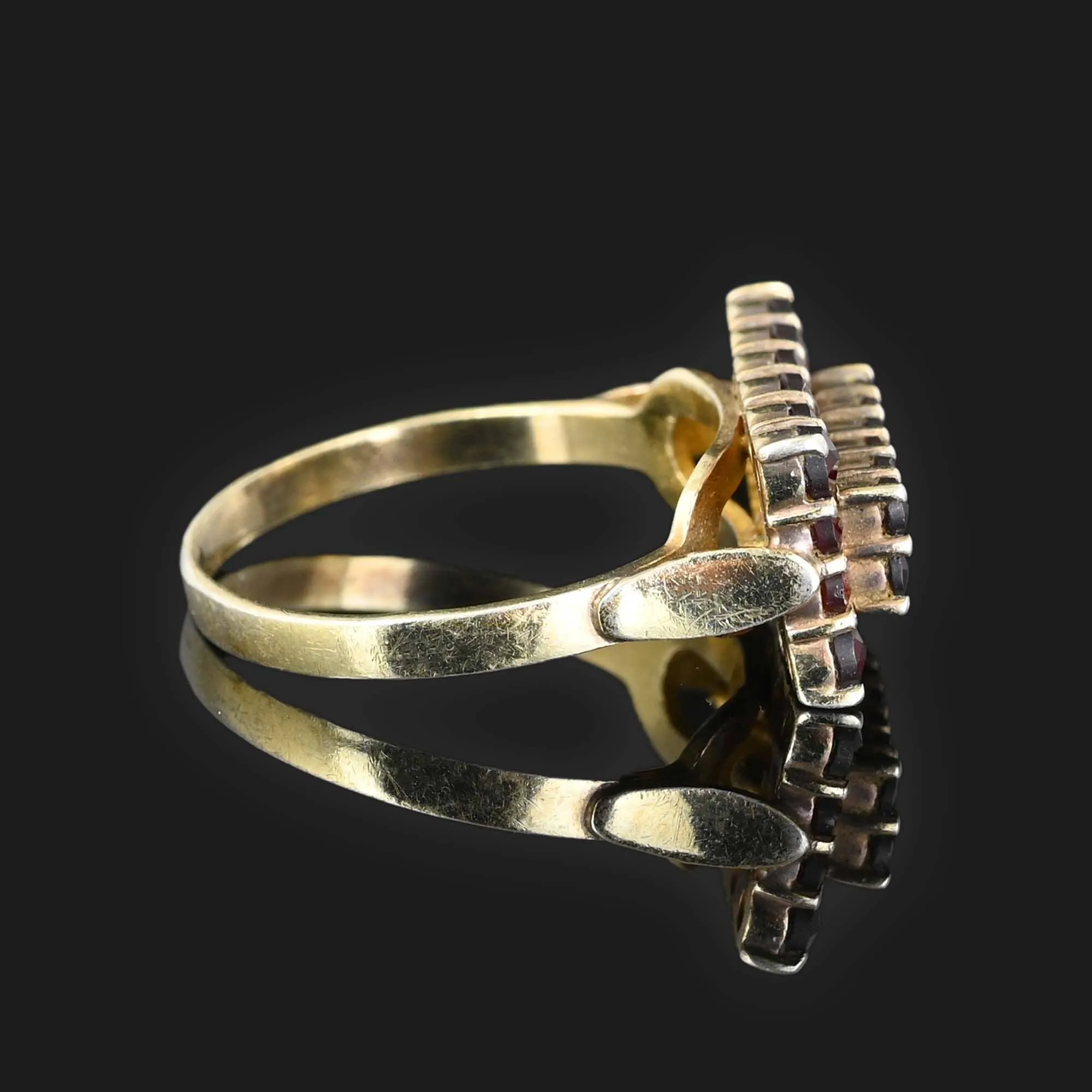 Vintage Four Row Bohemian Garnet Ring