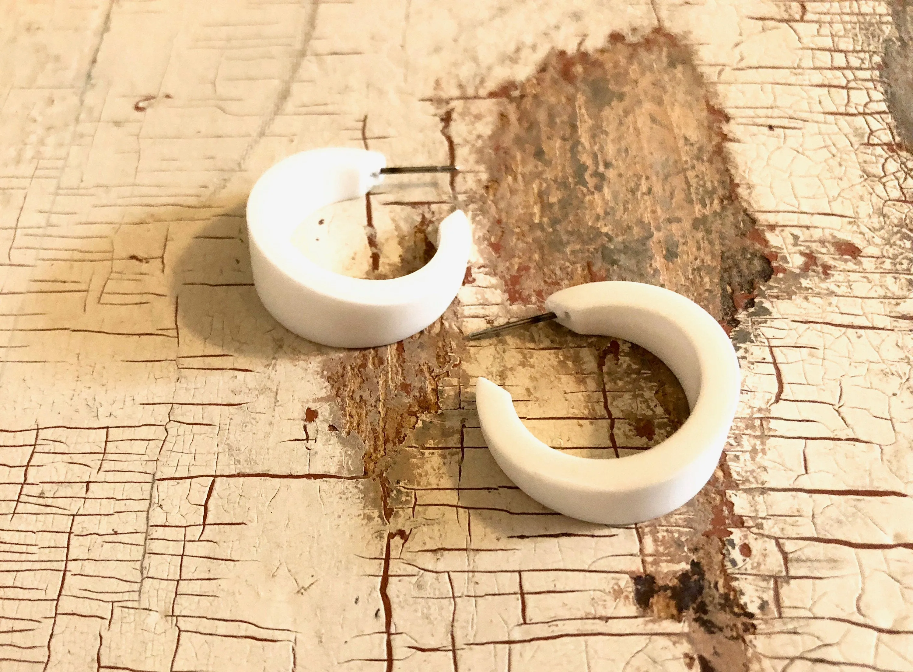 White Velvet Matte Mini Marilyn Hoop Earrings