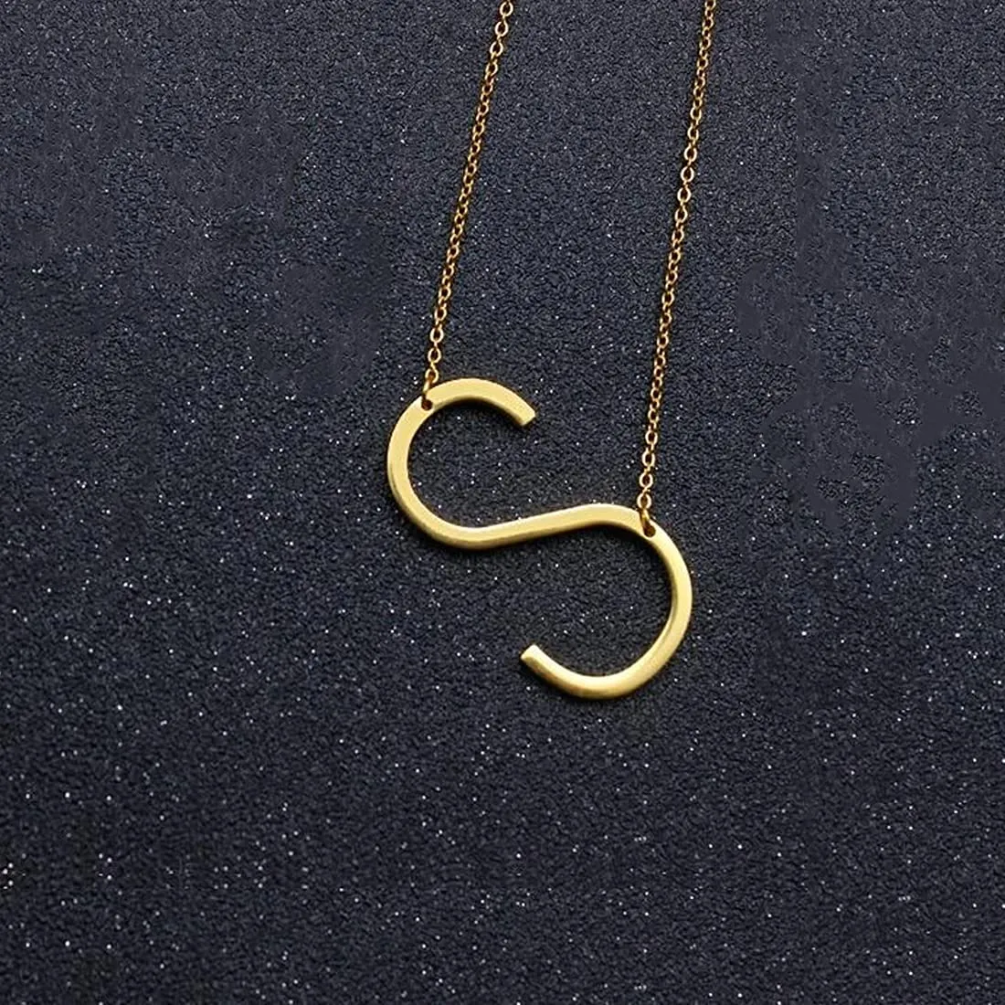 Yellow Chimes Alphabet Necklace for Women Initial Letter Alphabet A Pendant Stainless Steel Gold Plated Chain Pendant Necklace for Women and Girls.